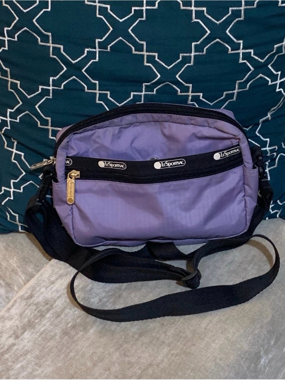 EUC Lesportsac Purple Crossbody Bag with Black Adjustable Strap